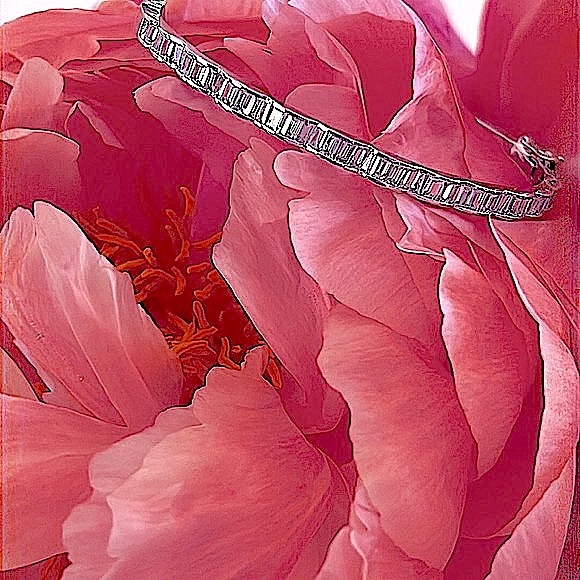 Silver Bangle w/CZ Baguette Crystals - Bridal Jewelry! NWT - Picture 1 of 8